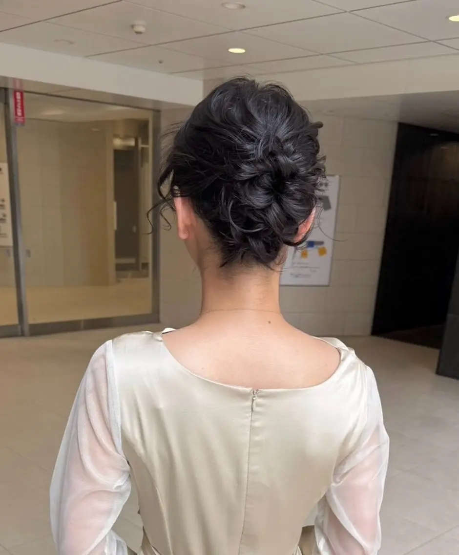 ヘアアレンジ お団子ヘア ヘアセット 再現性重視ショート/ レイヤー/ヘアセットのヘアスタイル