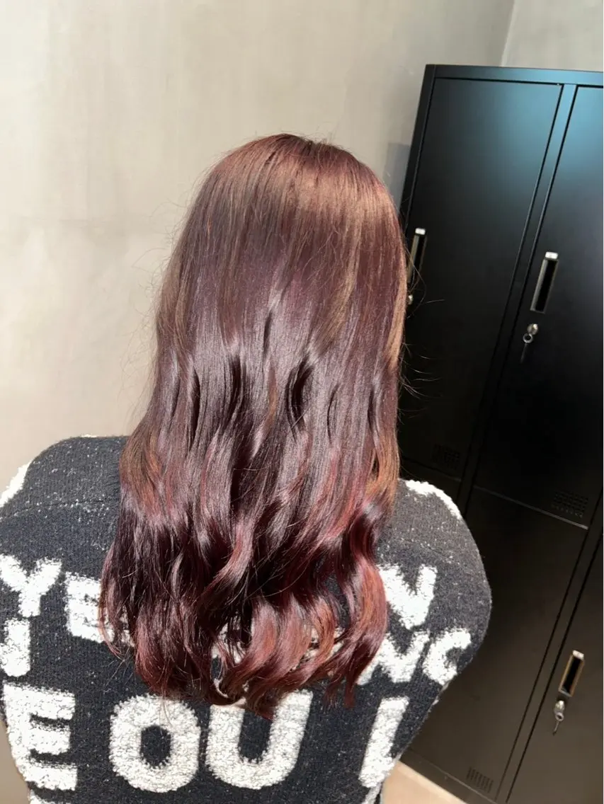 ロング カラー ブリーチ ブリーチなしカラー ヘアカラー 阿部野 明優梨のヘアスタイル