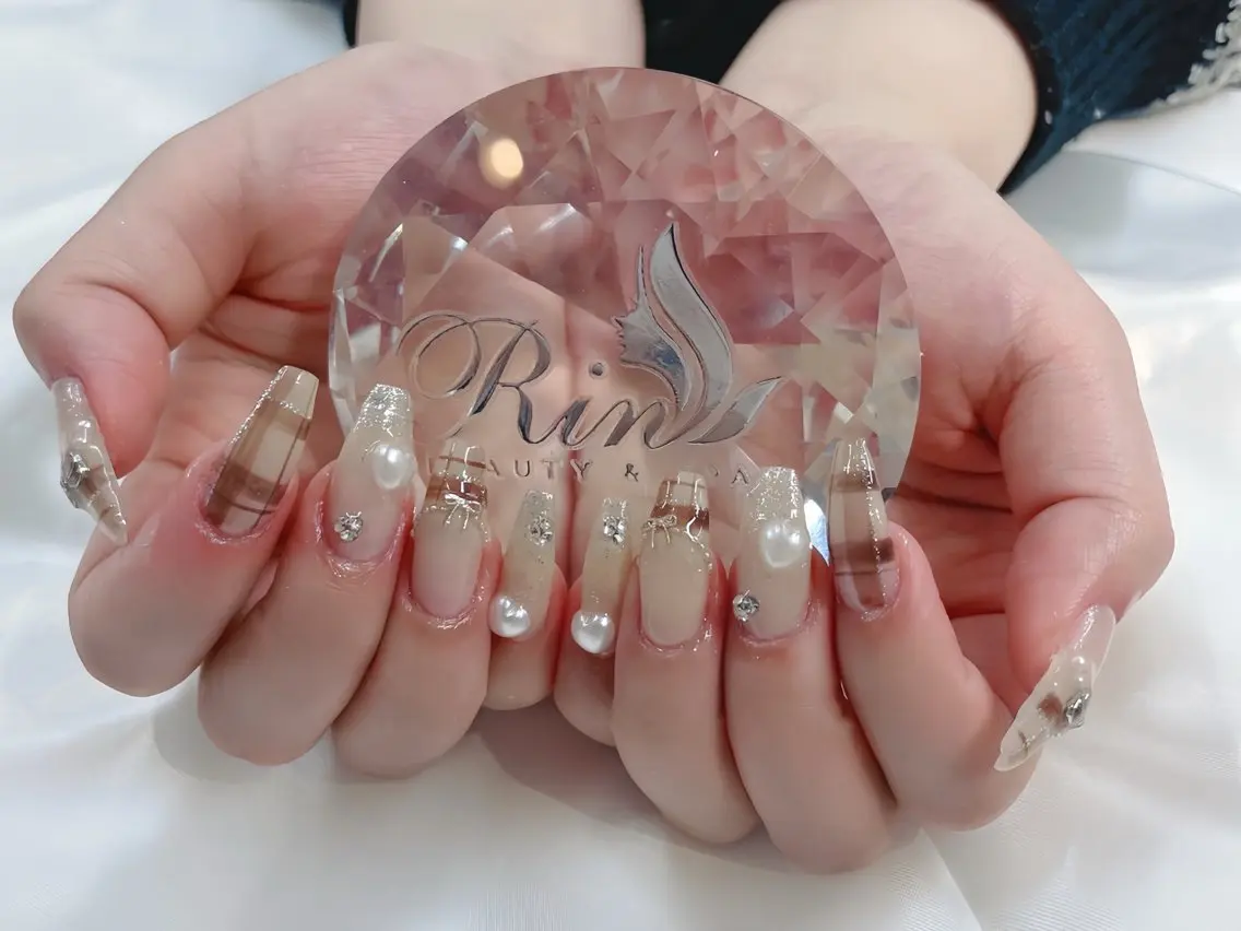 ネイル チークネイル フラッシュネイル フラワーネイル フットネイル ジェルネイル ハンドネイル Rin Nail Shinokuboのネイルデザイン