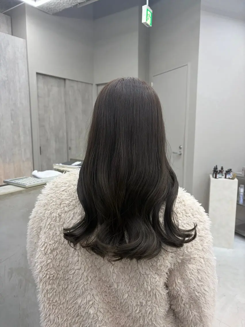 セミロング kurune chikaのヘアスタイル