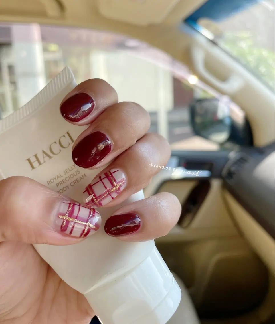 ネイル ボルドー 冬ネイル クリスマス sunny nailのネイルデザイン