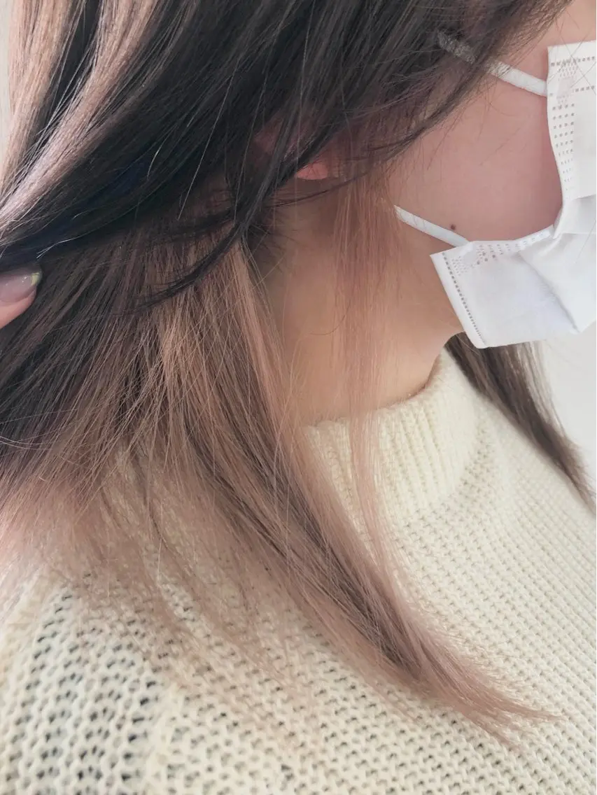 セミロング カラー ベージュカラー ブラウンカラー インナーカラー ヘアカラー トリートメント 茂原 麻生のヘアスタイル