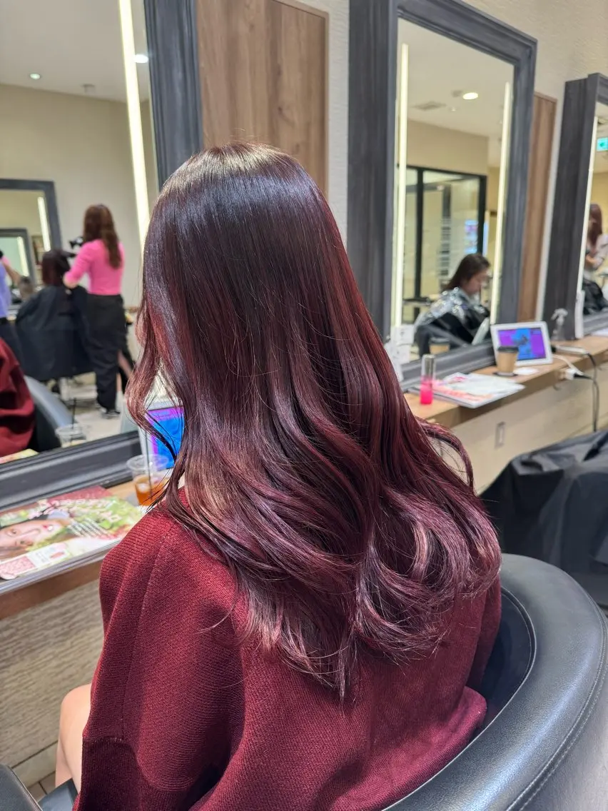 ロング カラー さら艶レイヤーカット 🩶Suzuneのヘアスタイル