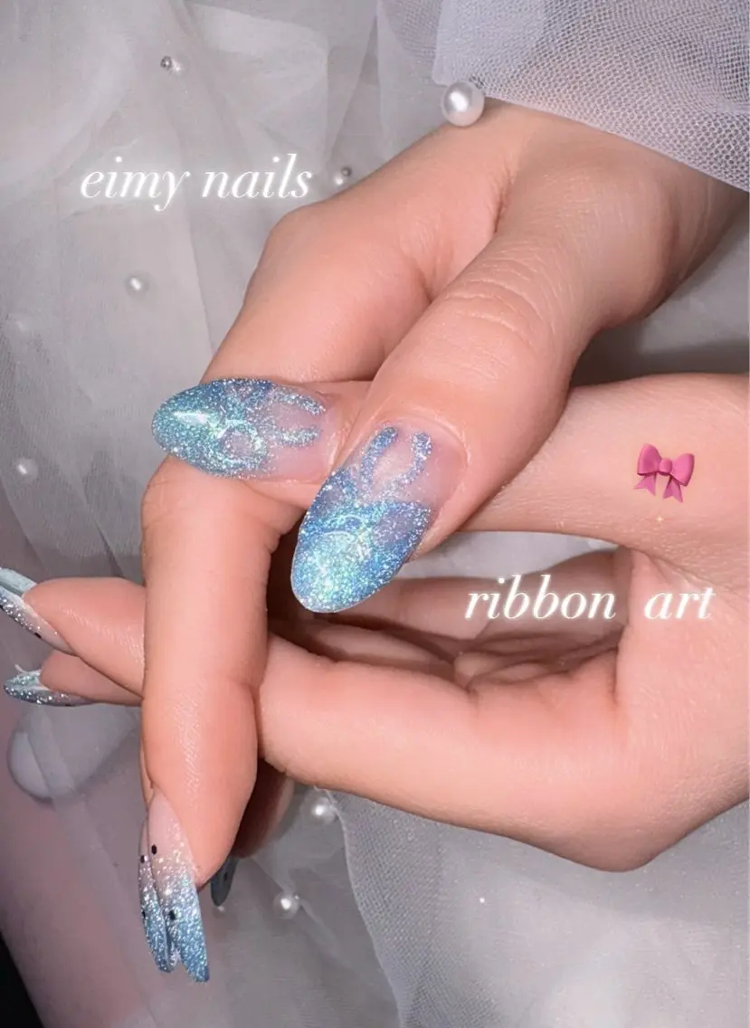 ネイル アートネイル ブルー ドット フラッシュネイル グラデーション ハンドネイル eimy nails♡のネイルデザイン