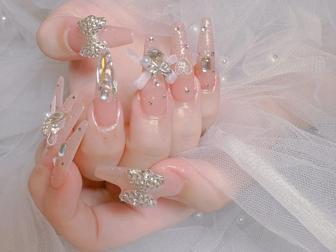 ネイル ハンドネイル Shiroe NailStudioのネイルデザイン