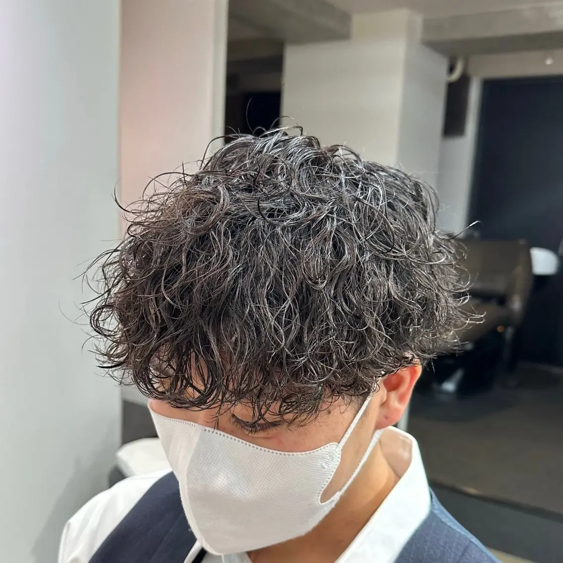 カット+波巻きパーマの写真