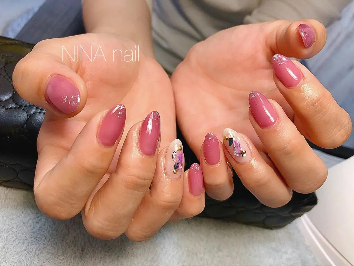 ミディアム カラー ネイル Nina nailのネイルデザイン