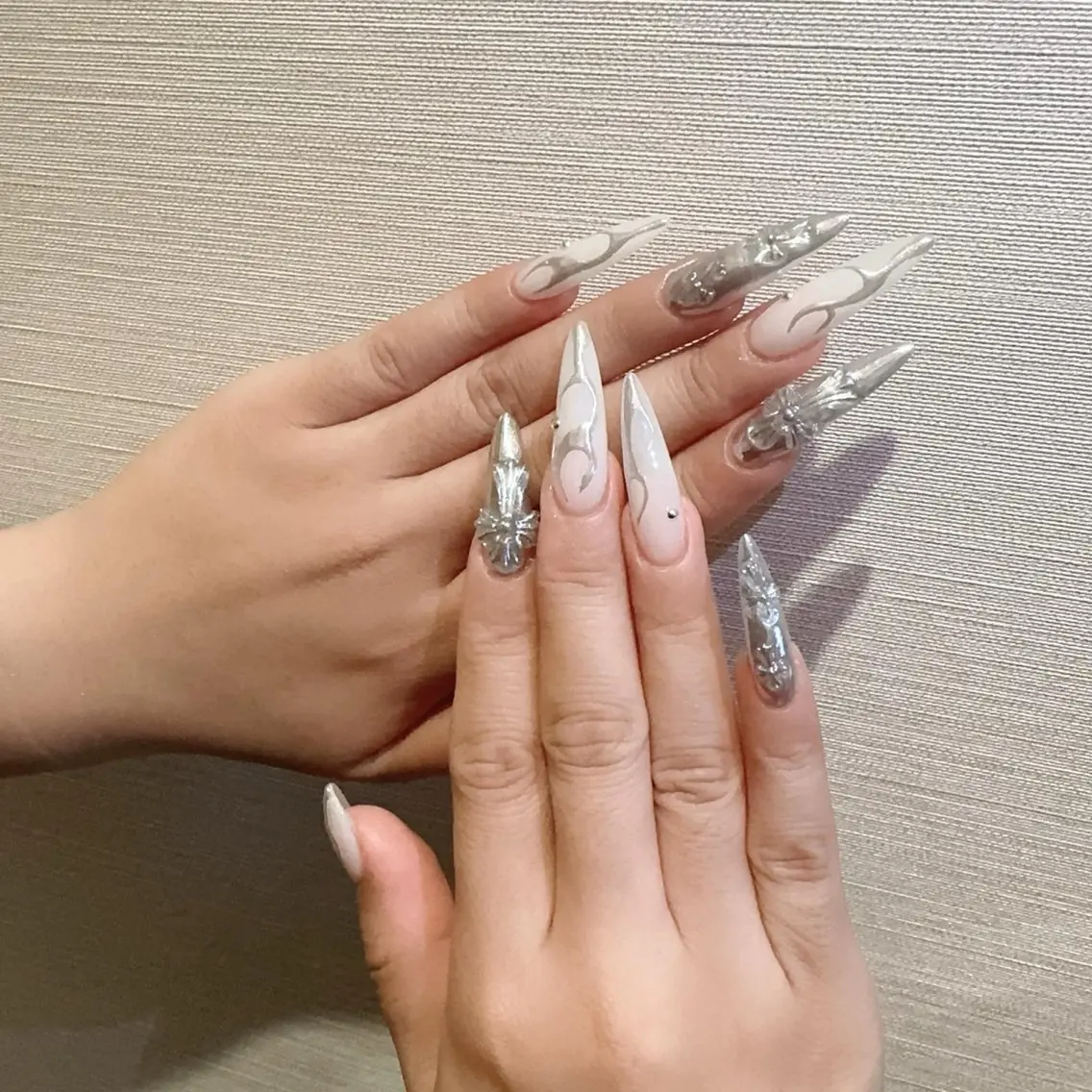 ネイル アートネイル 長さ出し ジェルネイル 韓国ネイル ロングネイル ハンドネイル ハンドケア 💎CC・NaNa 韓国風ネイル🌙Cのネイルデザイン