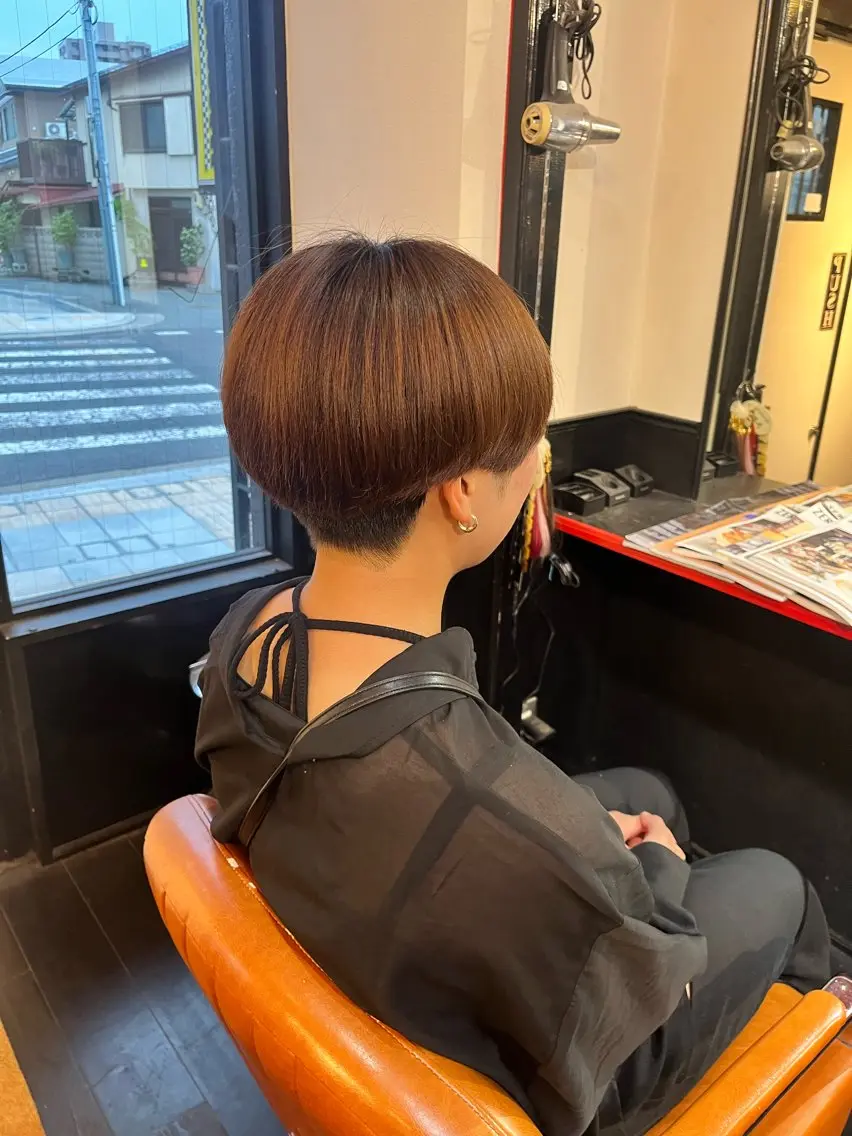 ショート スズキ リコのヘアスタイル