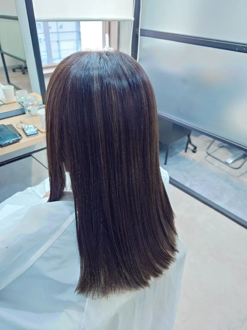 ミディアム カット ヘアカラー トリートメント 髪質改善・絹髪縮毛 矯正・TSUDAのヘアスタイル