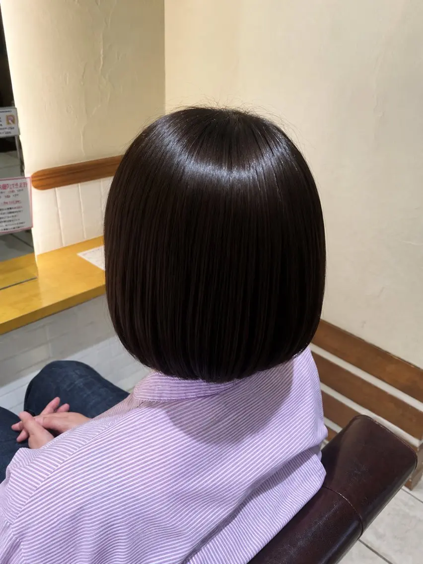 ミディアム 西村 藍伽のヘアスタイル