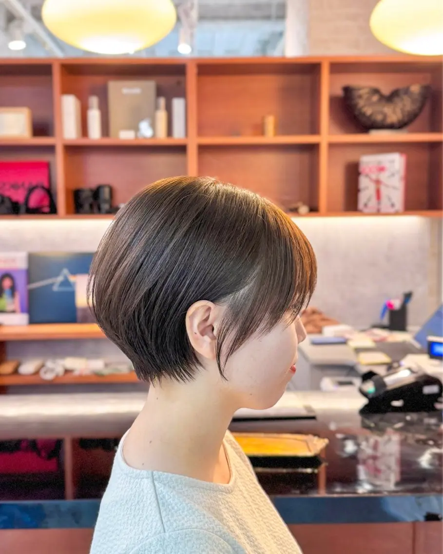 ショート カラー 丸みショート ブリーチ ケアブリーチ 透明感カラー ダブルカラー 原颯希/ ボブ/ショートのヘアスタイル