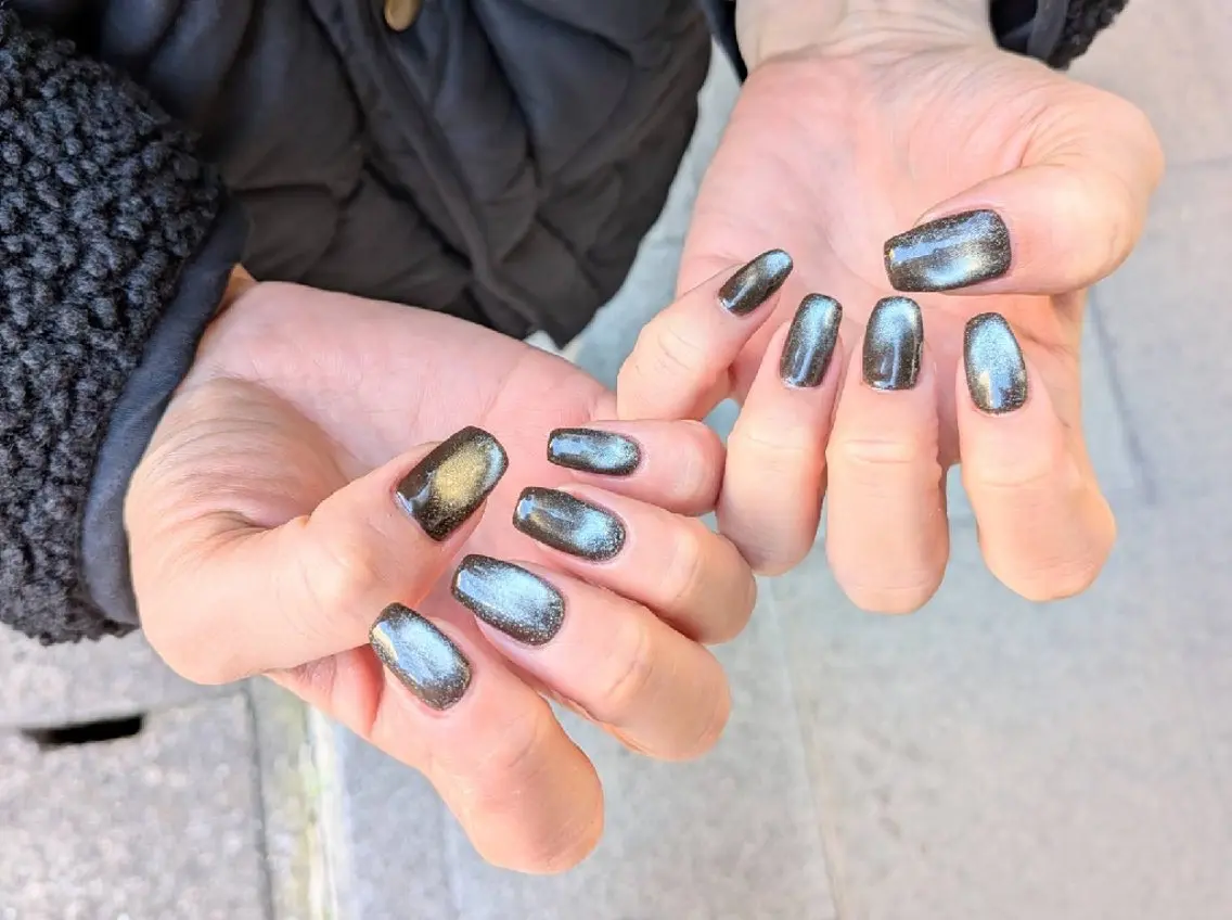 ネイル マグネットネイル ハンドネイル バニーラッシュ Nail. HANAのネイルデザイン