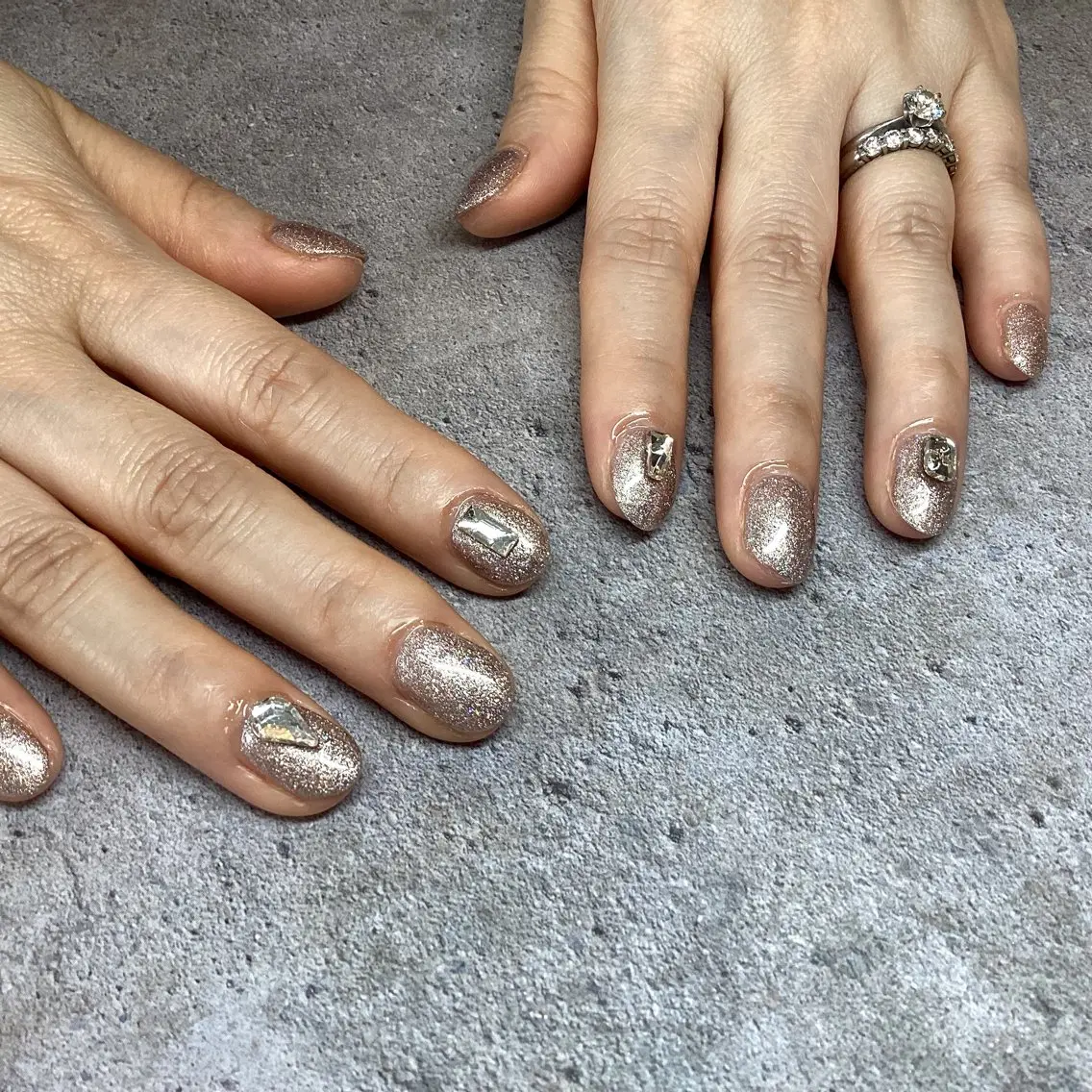 ネイル RECH あやの💅🏻🤍のネイルデザイン