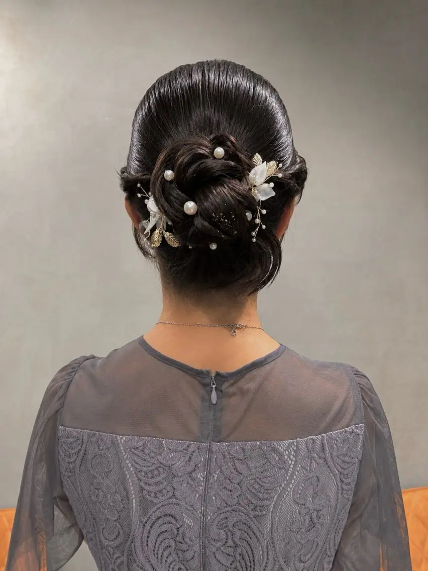 ミディアム 卒業式のヘアスタイル 韓国風ヘア 浴衣 推し活アレンジ🎀艶 カラー🫧nanoのヘアスタイル