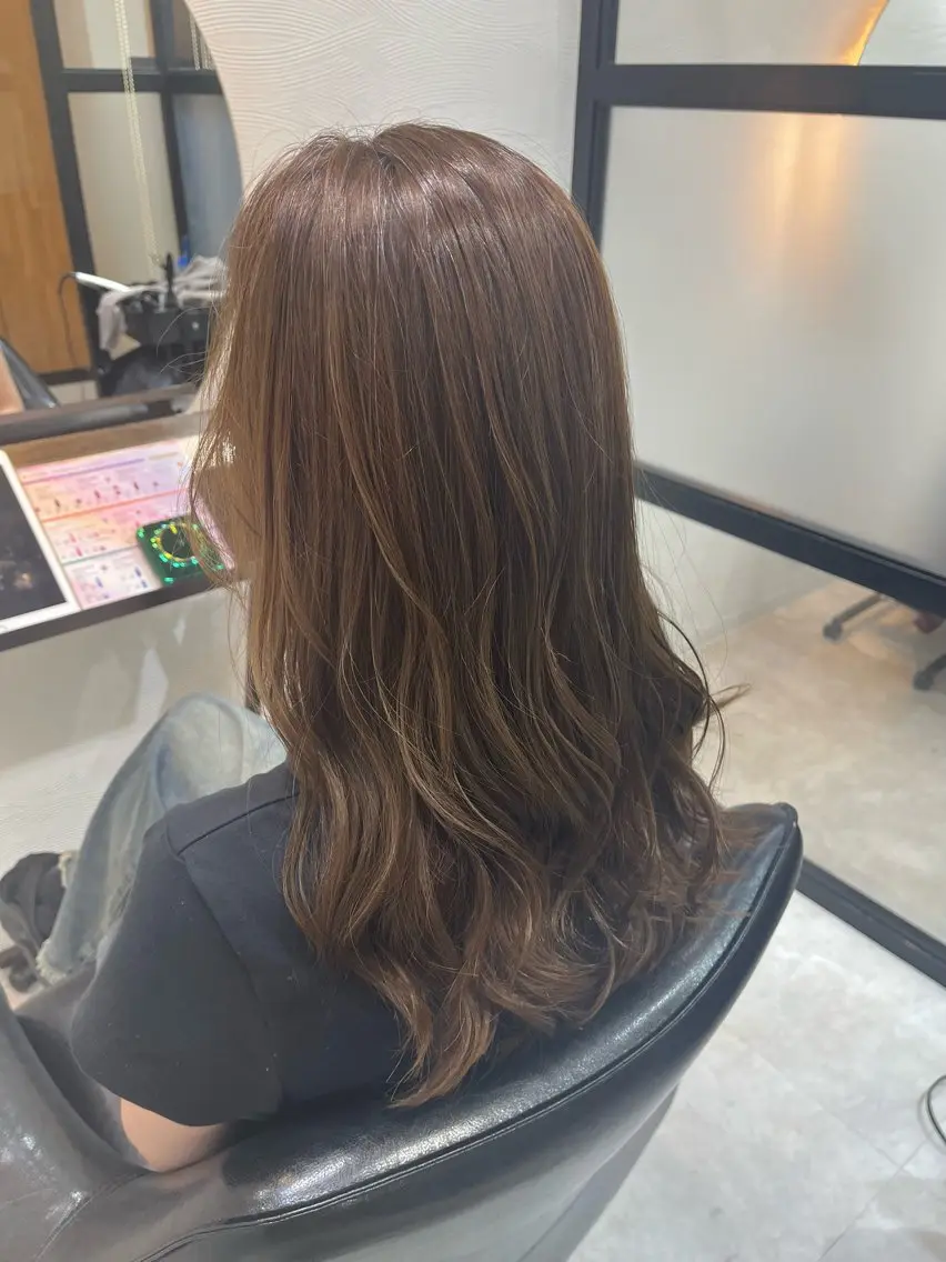 ロング カラー カット ヘアカラー トリートメント 【ニュアンスカラー・ 髪質改善】スズキカナのヘアスタイル