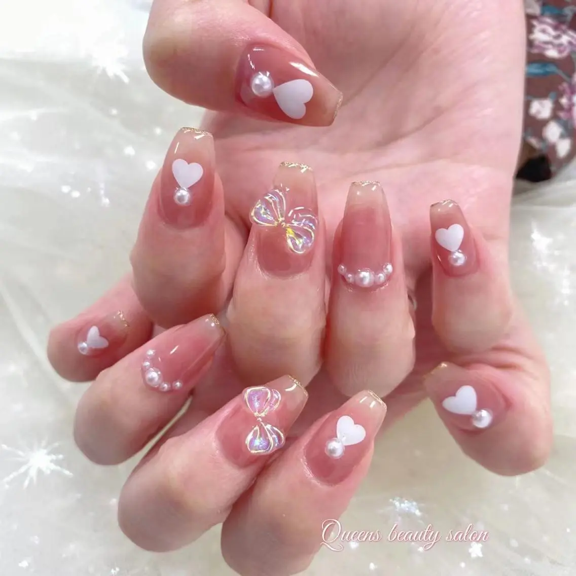 ネイル ハンドネイル Queens ciciのネイルデザイン