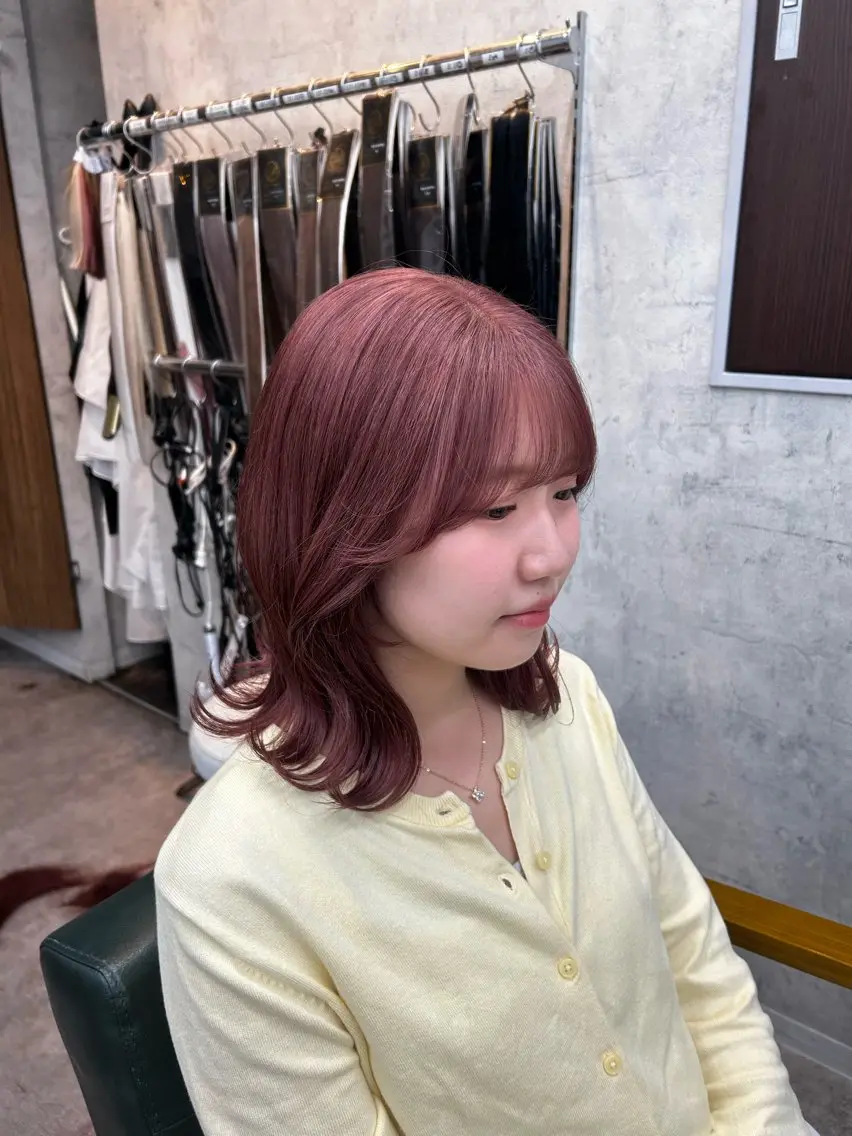 ミディアム ヘアカラー limit ユイカ/ ハイトーンカラー💫のヘアスタイル