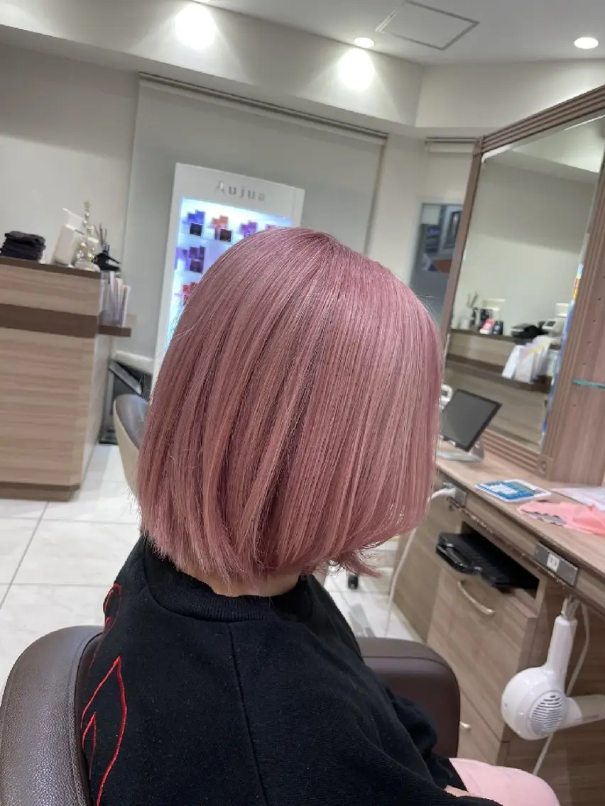 ✨ブリーチリタッチ(3cm以内)✨+オンカラーの写真