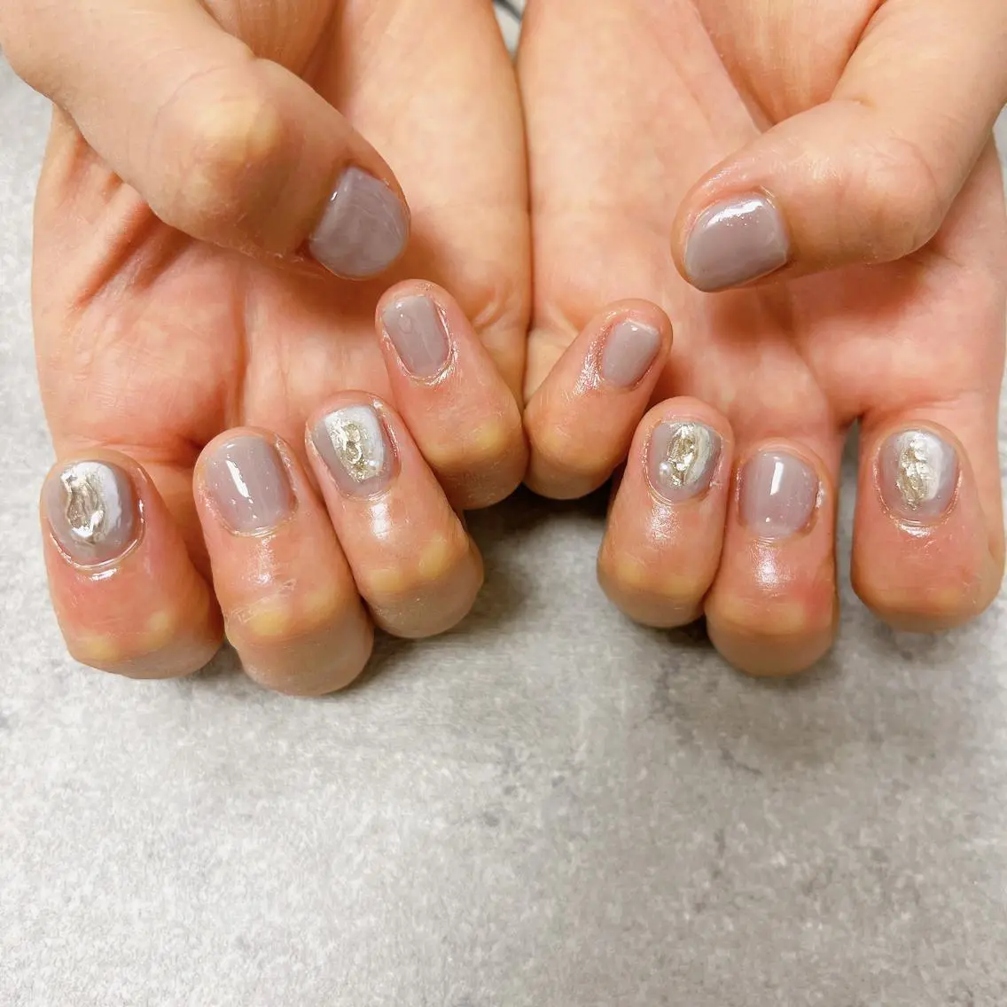 ネイル オーロラネイル フラワーネイル フットネイル フレンチネイル ジェルネイル mogunail &blowのネイルデザイン