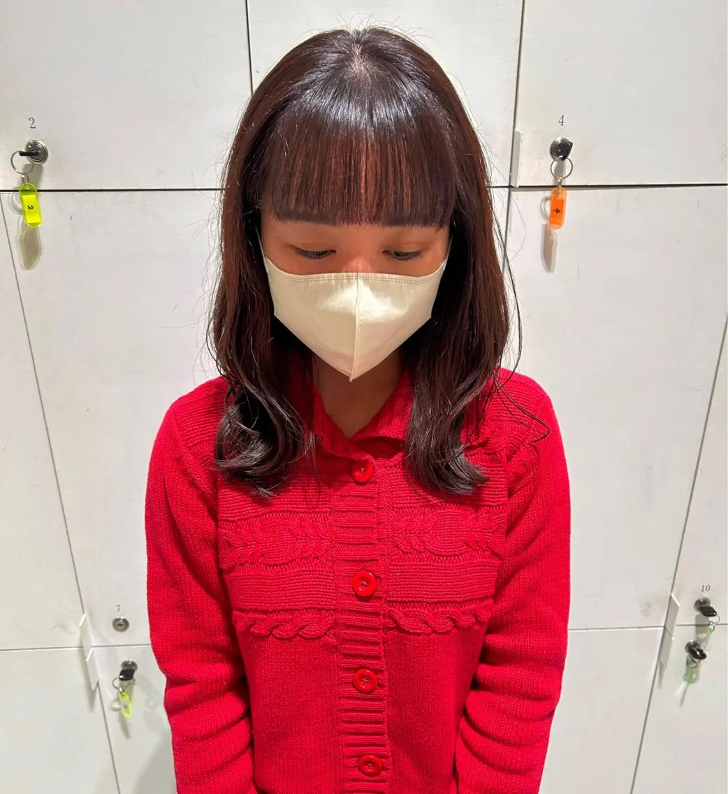 ミディアム カラー カット ヘアカラー トリートメント 透明感カラー🫧 nanohaのヘアスタイル