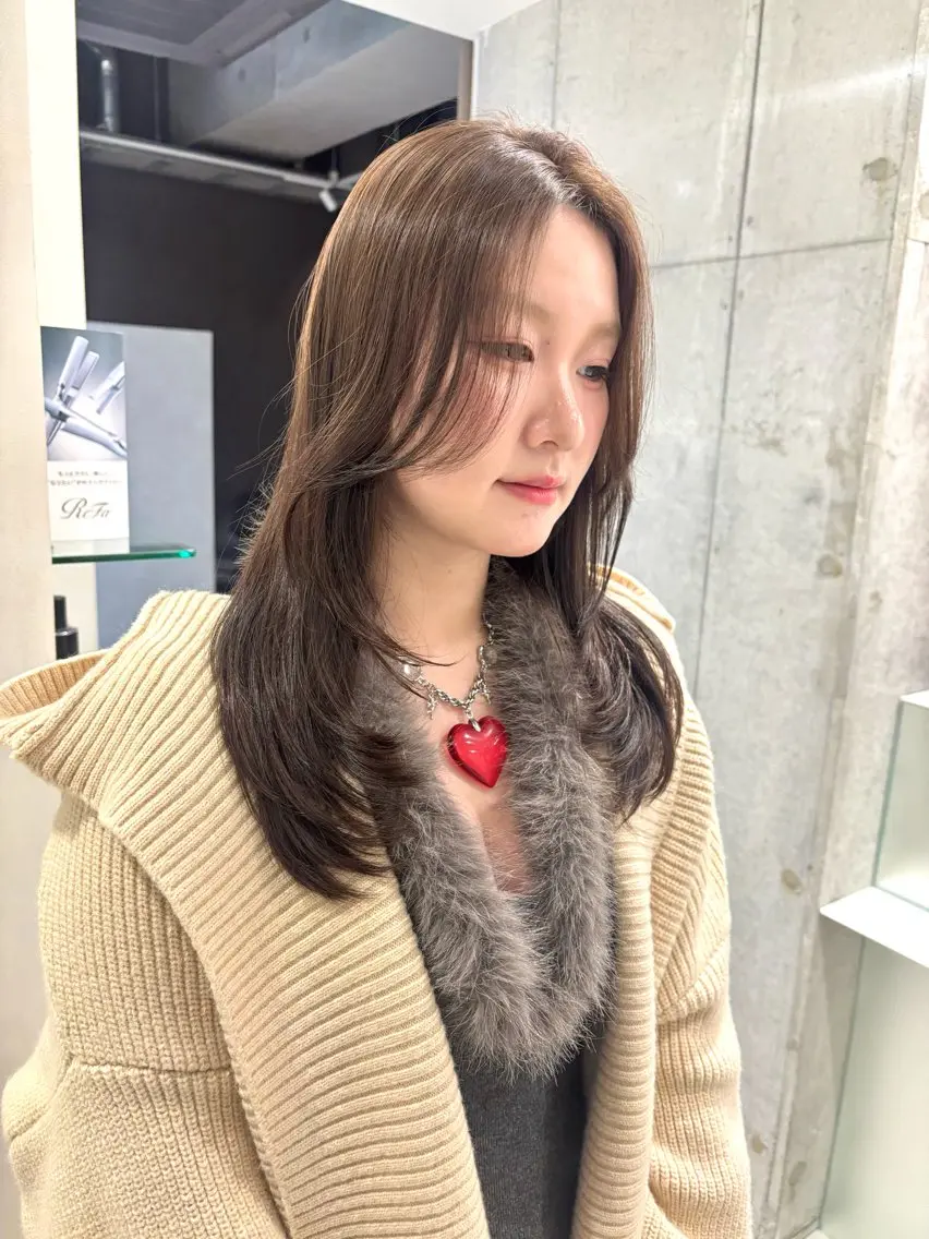 🎀5月限定クーポン🎀似合わせカット+艶カラー+ダメージケアトリートメントの写真