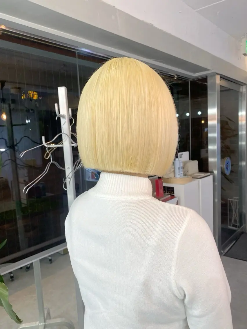 ✨️1番人気✨️【金髪ボブ】 ボブカット+ ケアブリーチ＋カラーの写真