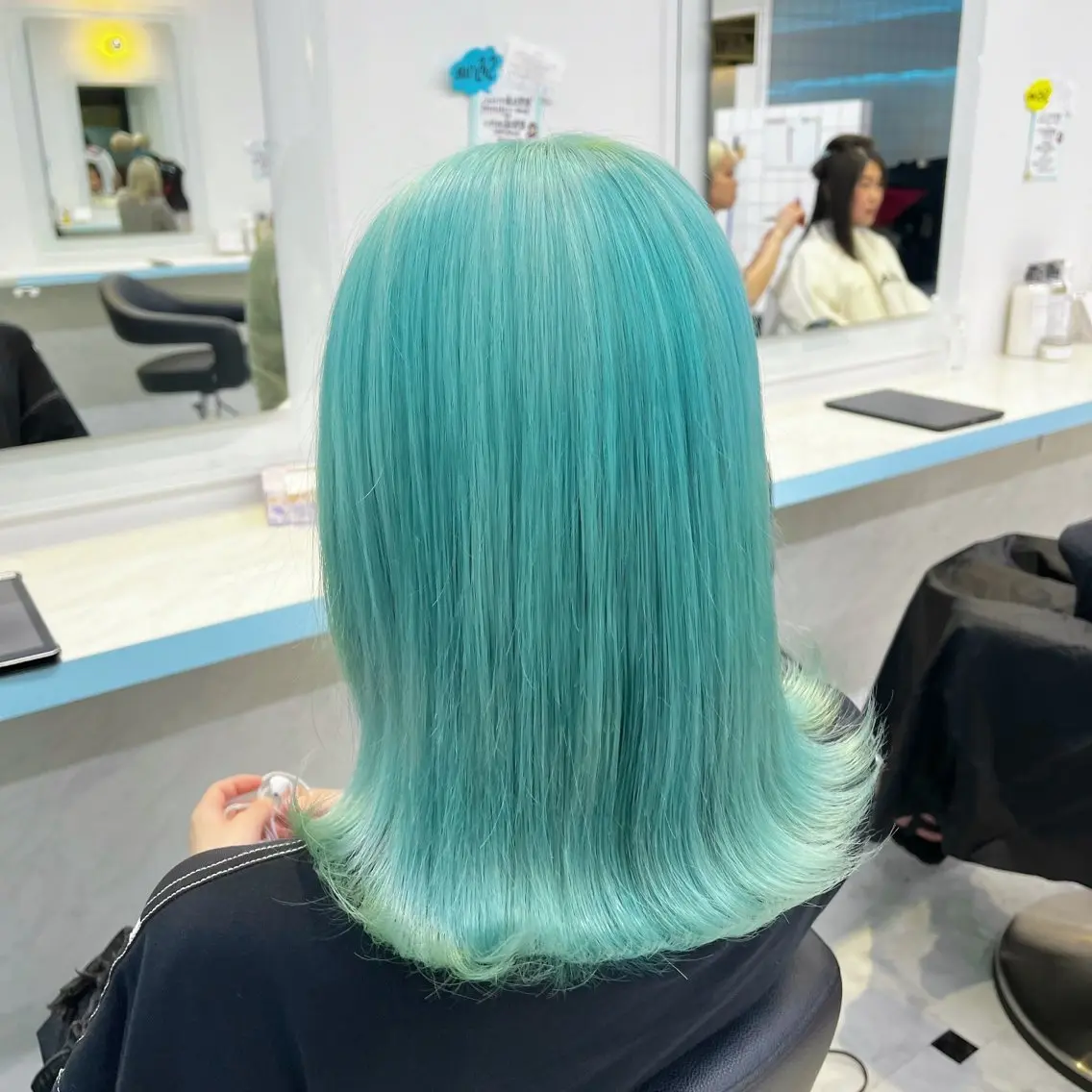 ミディアム カラー ヘアカラー トリートメント ブリーチカラー 🩵MIZUKIのヘアスタイル