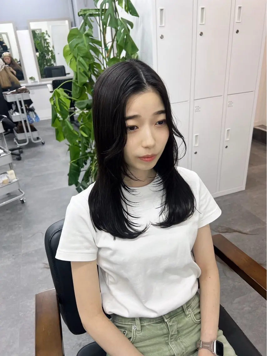 ロング 艶髪✖️ハイトーン 🫧YURIA🫧のヘアスタイル