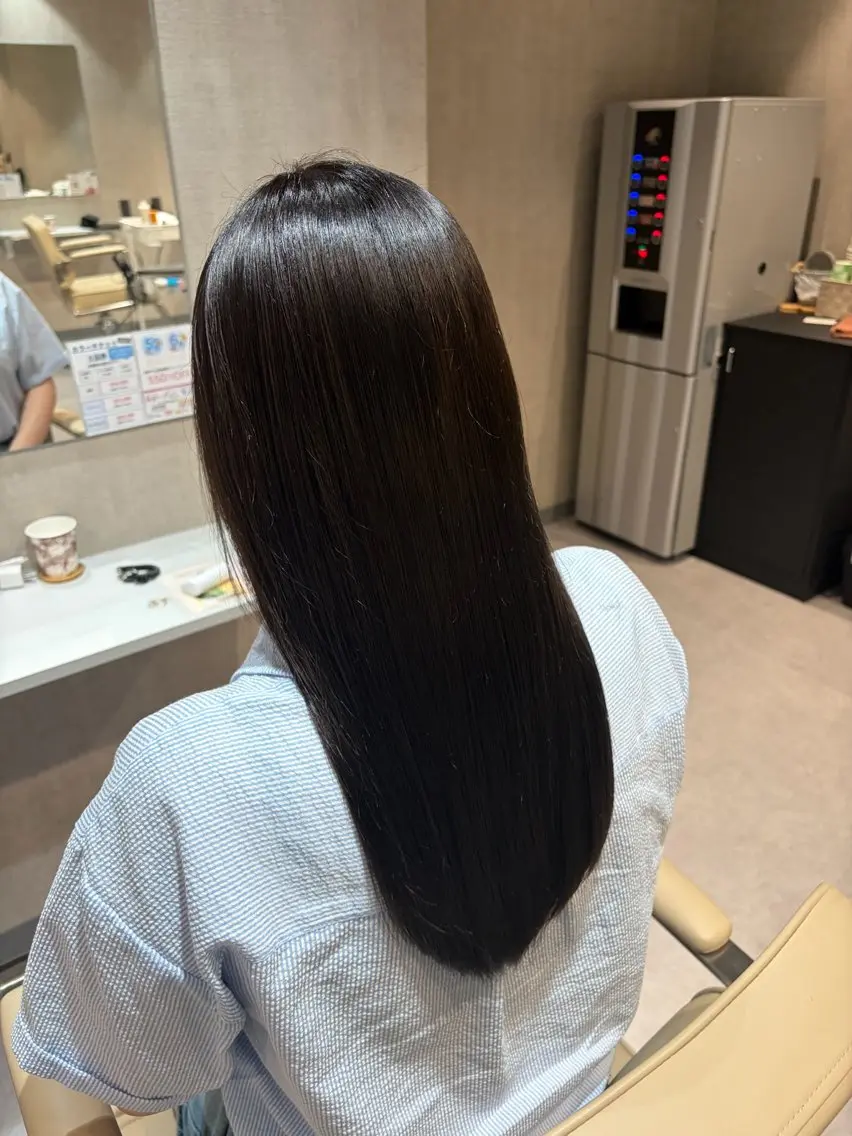 セミロング 仲江 莉世のヘアスタイル