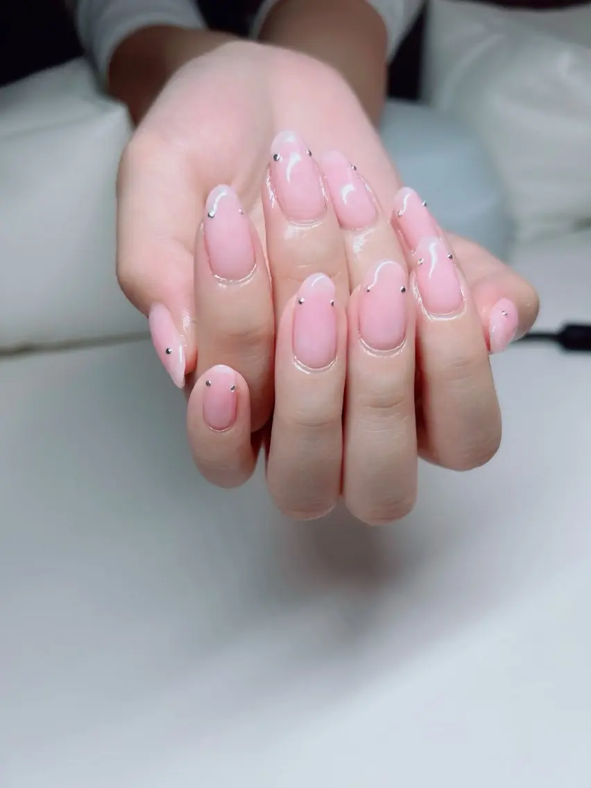 ネイル ハンドネイル aneughan nailのネイルデザイン