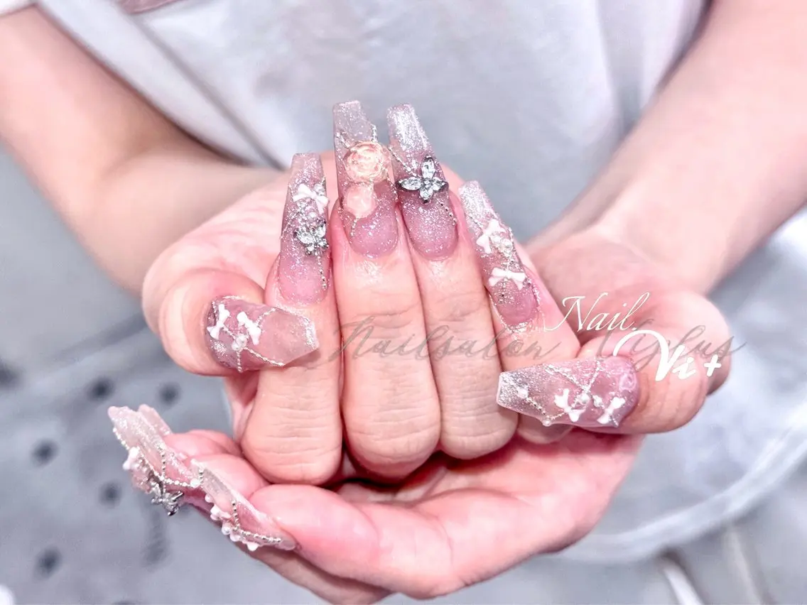 ネイル ハンドネイル ✨Nailsalon Vi+✨のネイルデザイン