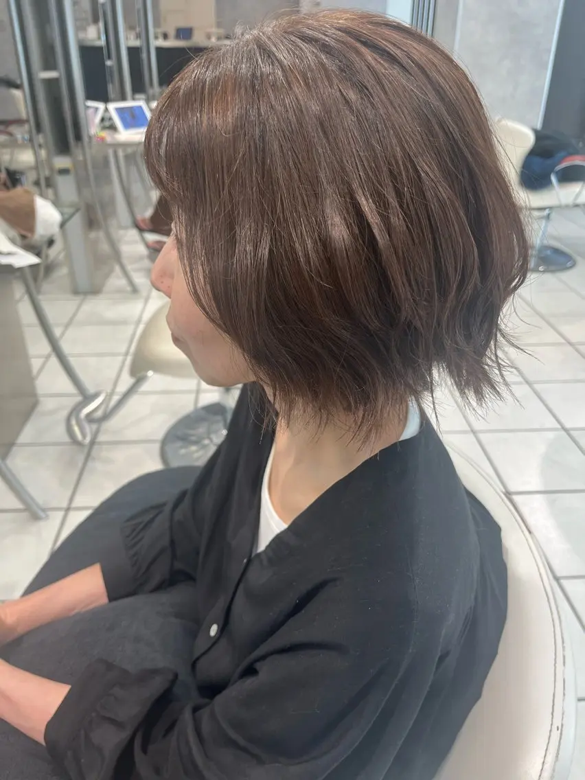 ショート カラー ヘアアレンジ ブリーチ デザインカラー ハイライトカラー ハイライト アートディレクター 尾内 友美のヘアスタイル