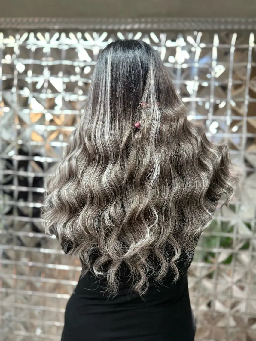 ロング エクステ Lovestasy 天神店のヘアスタイル