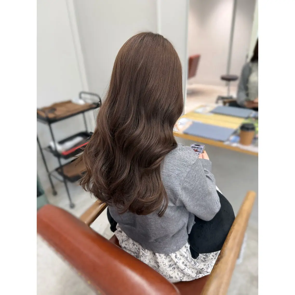 ロング カラー ヘアカラー 佐藤 歩菜のヘアスタイル