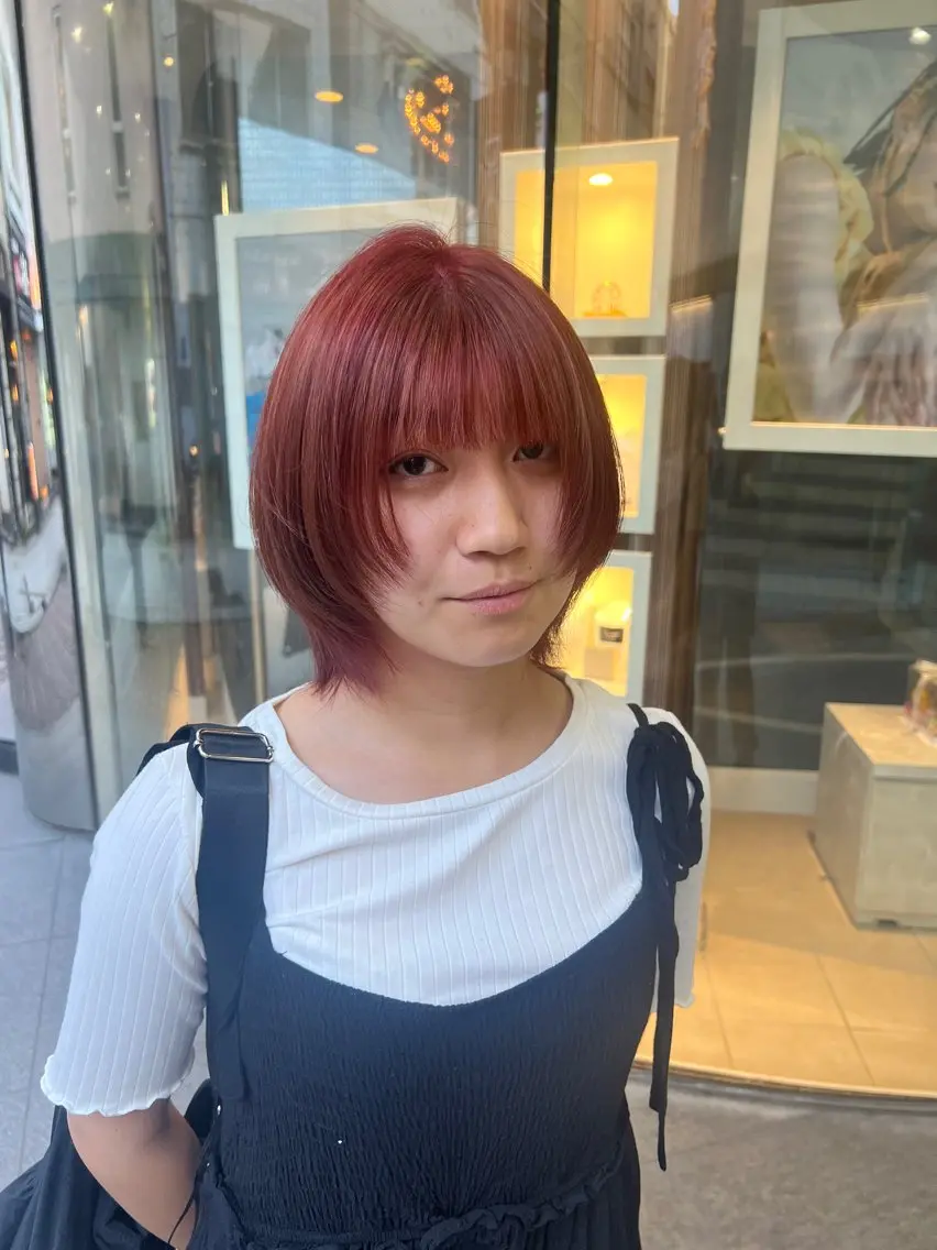 ショート カラー ピンクカラー レイヤーカット Ⓜ️irai ✮のヘアスタイル
