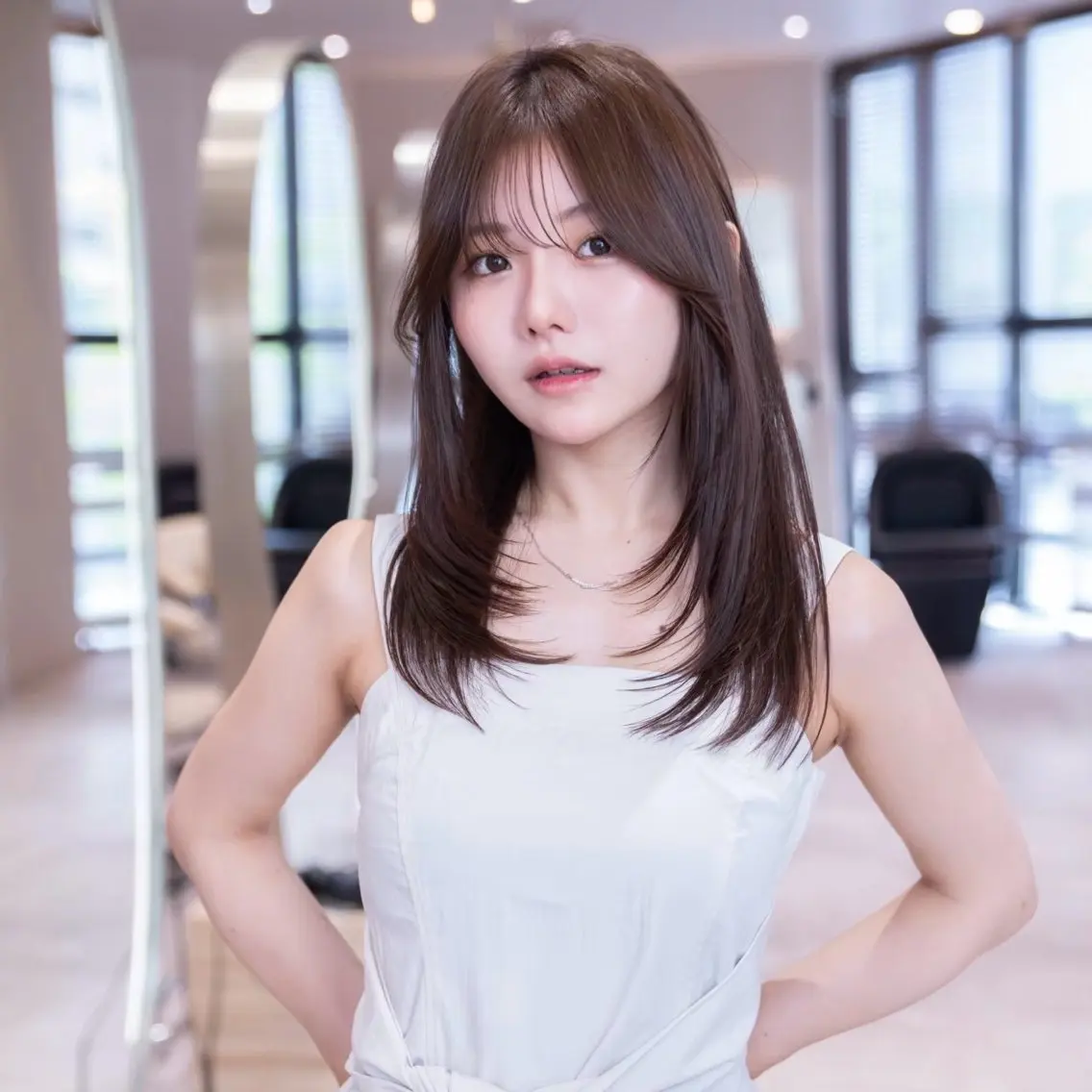 セミロング ボブ 顔まわりレイヤー 顔周りカット ハッシュカット 髪質改善 原宿/韓国/髪質改善 /レイヤー/ボブのヘアスタイル