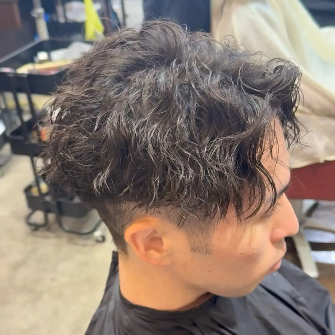 パーマ メンズ スペインカール/セン ターパート/RYUのヘアスタイル