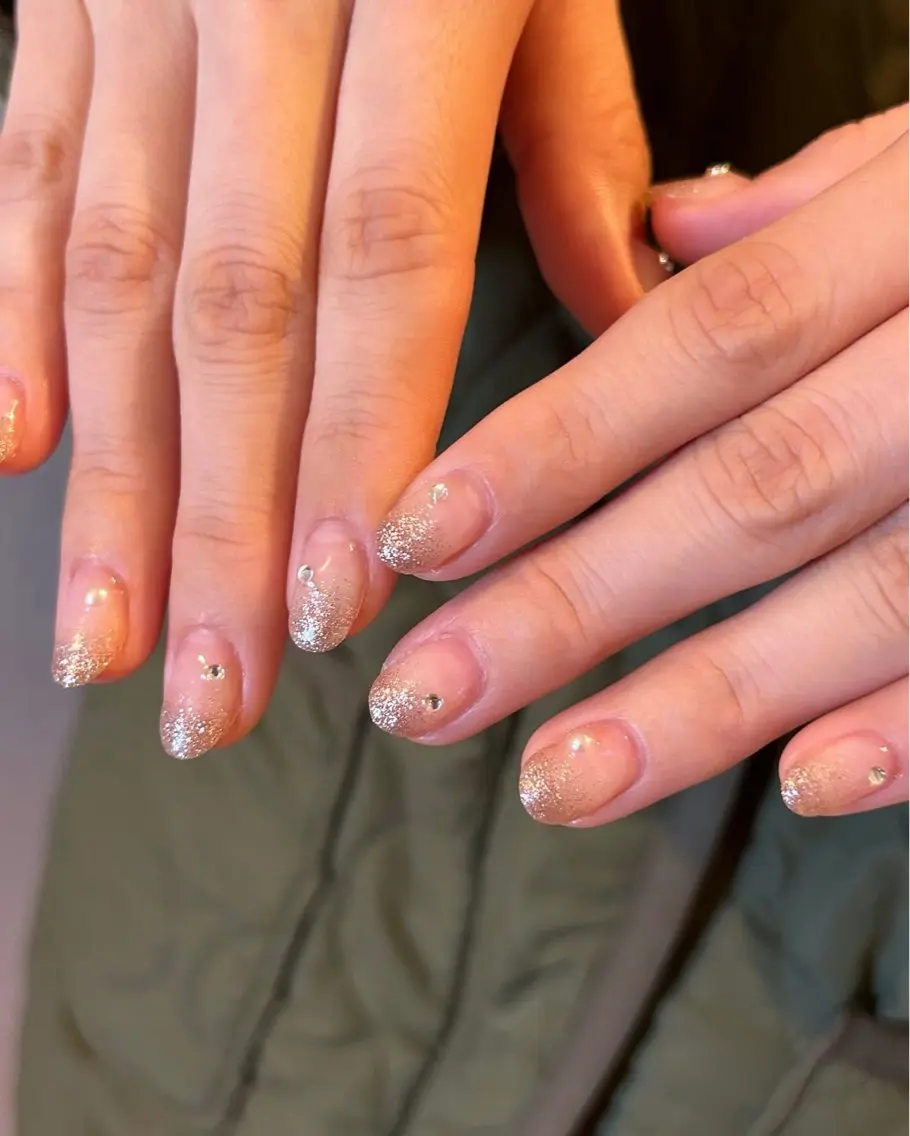 ネイル フラッシュネイル グラデーション nailsalon magentaのネイルデザイン