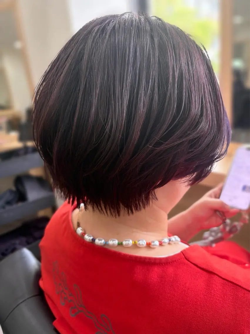 ショート ハイライト カット ヘアカラー トリートメント (kakko )のヘアスタイル