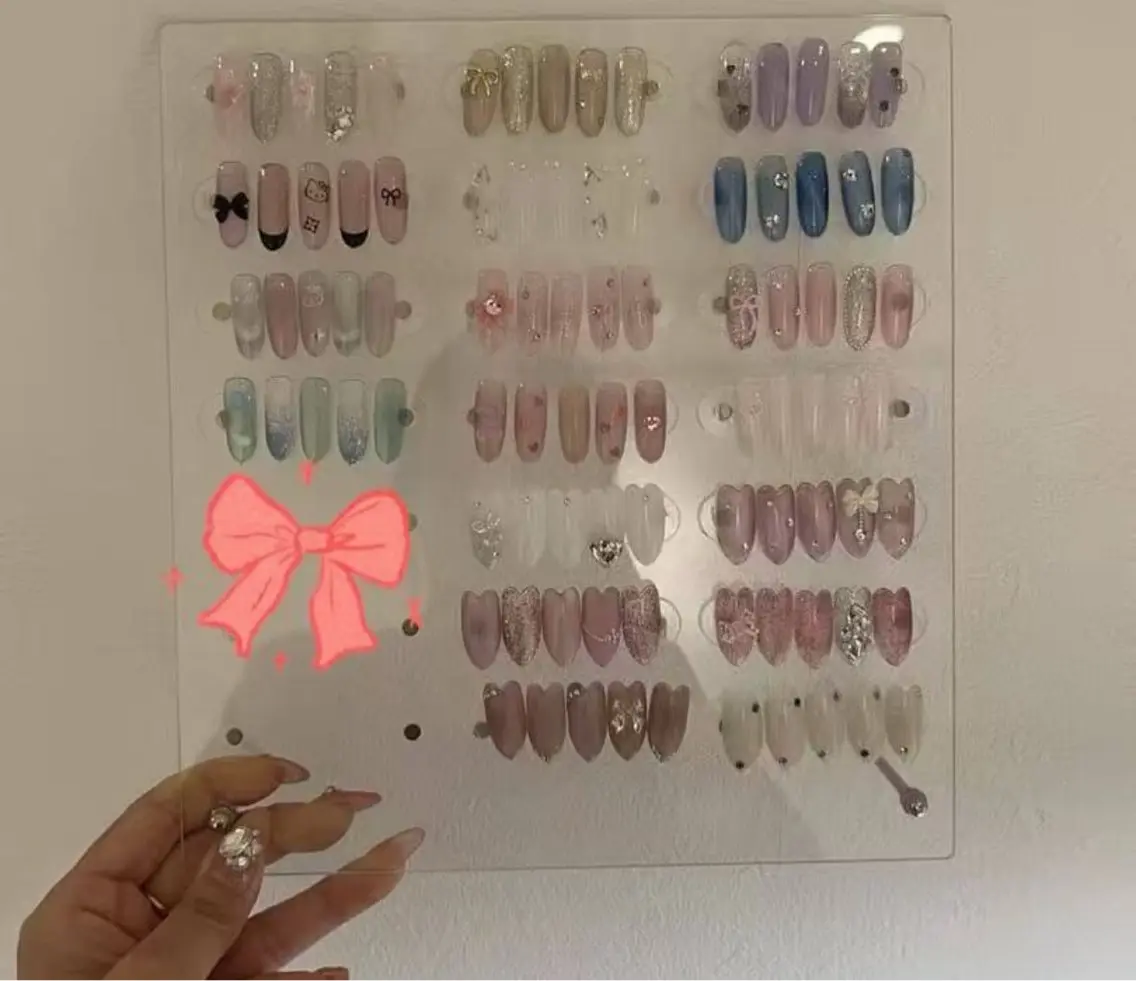 ネイル ハンドネイル 🌈 Laule'aのネイルデザイン