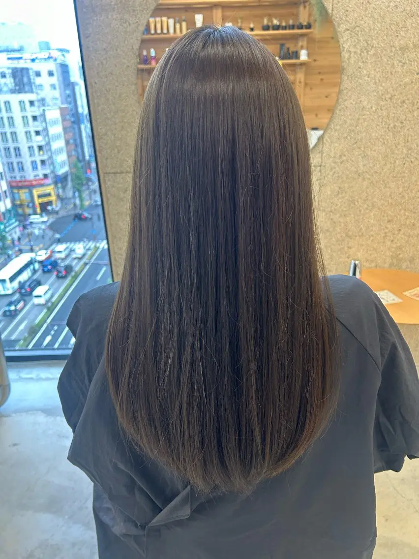 ロング カラー ヘアカラー トリートメント SiLO Yukinaのヘアスタイル