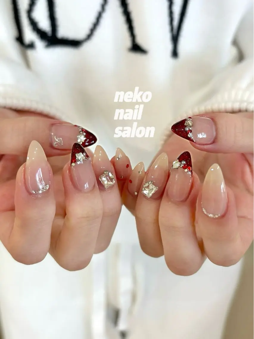 ネイル フレンチネイル 持ち込み シンプルネイル ハンドネイル neko nailのネイルデザイン