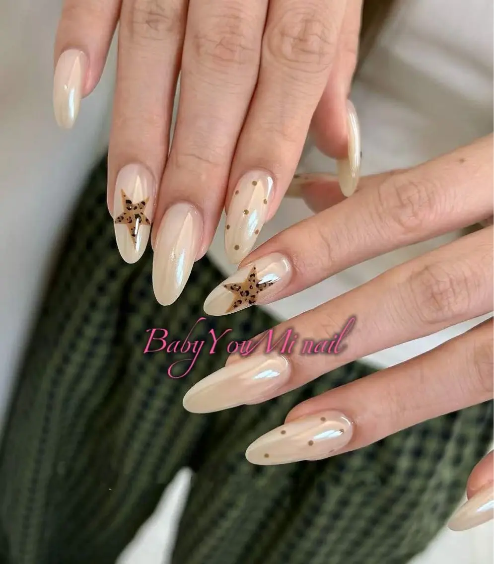 ネイル オーロラネイル チークネイル 成人式 フットネイル フレンチネイル ハンドネイル BabyYouMi nailのネイルデザイン