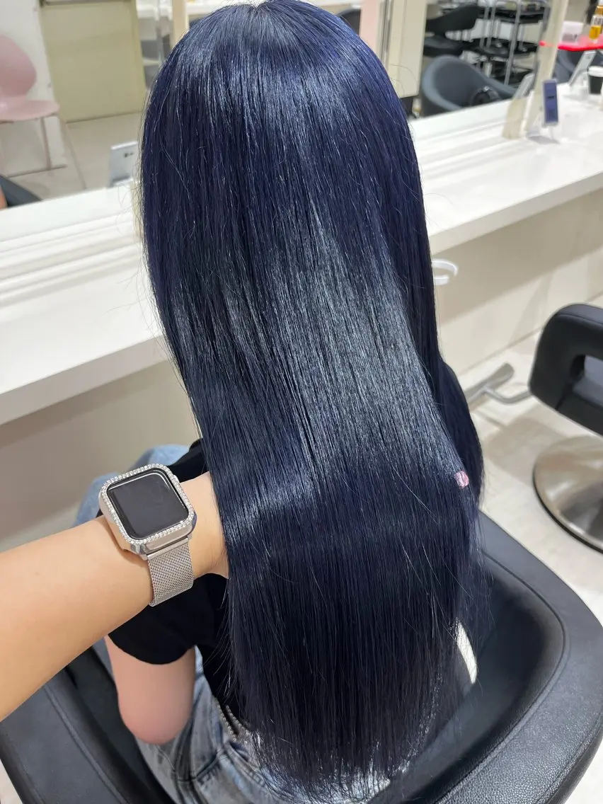 ミディアム カラー ヘアカラー トリートメント 💟RINNA 艶カラー💟のヘアスタイル