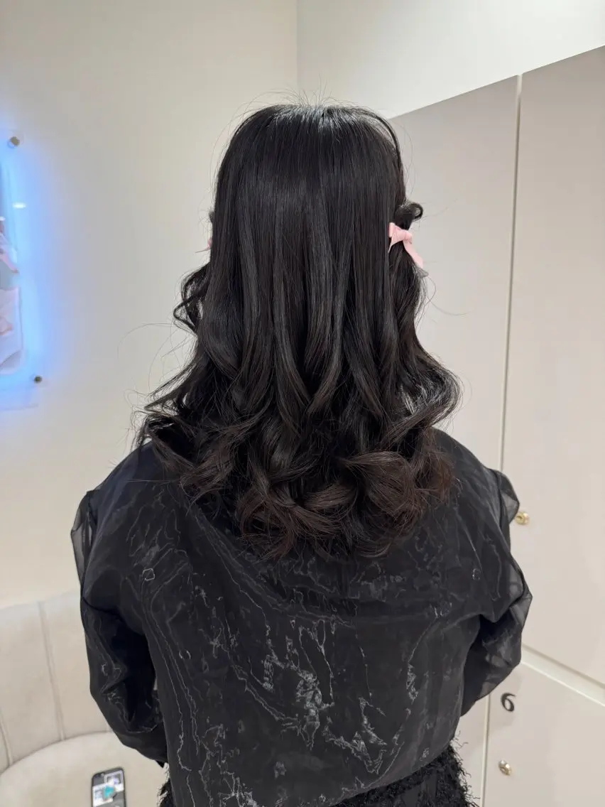 ロング カラー ヘアアレンジ ヘアセット ヘアセット/レイヤー 縮毛矯正/はるか🎀のヘアスタイル
