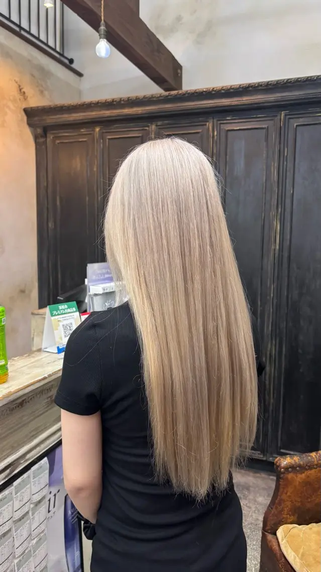 カラー ふたつやゆら🤎ྀི カラー、縮毛矯正のヘアスタイル