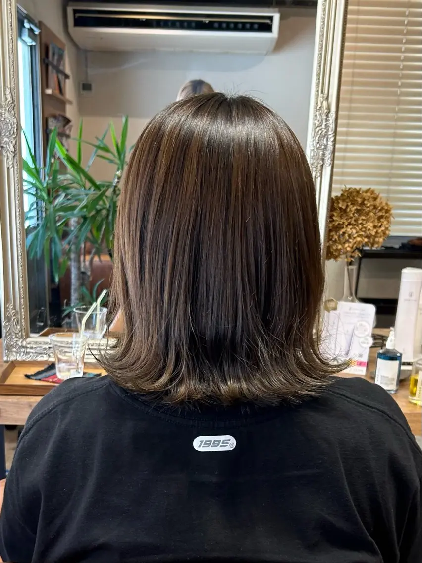 ミディアム カラー HARE nene🐿🍡のヘアスタイル