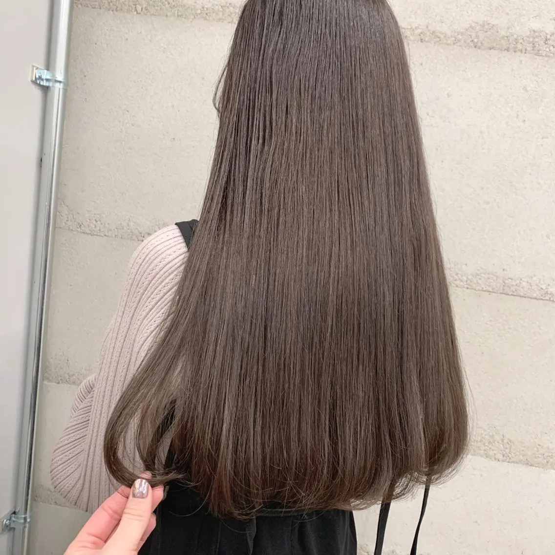 セミロング カラー 透明感/オリーブ/ グレージュ/YUKAのヘアスタイル