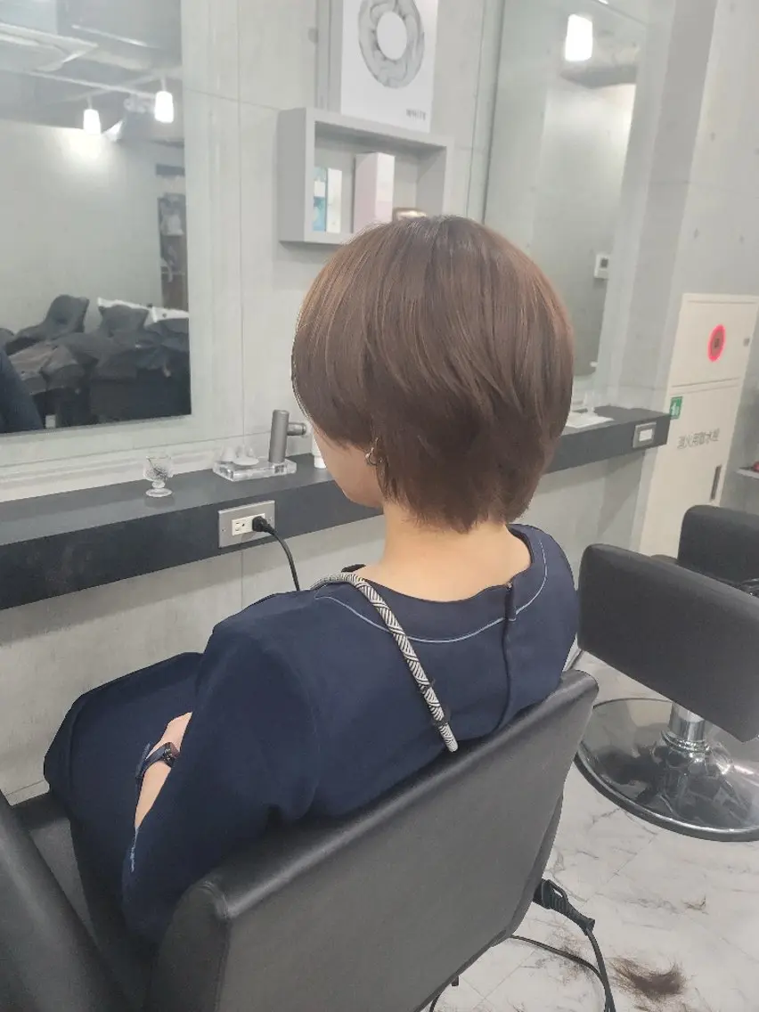 ショート カラー ❇️安達 優心❇️ レイヤー/艶髪特化のヘアスタイル